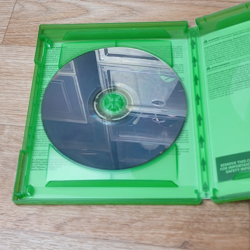 Ace Combat 7: Skies Unknown - Xbox One (Green)